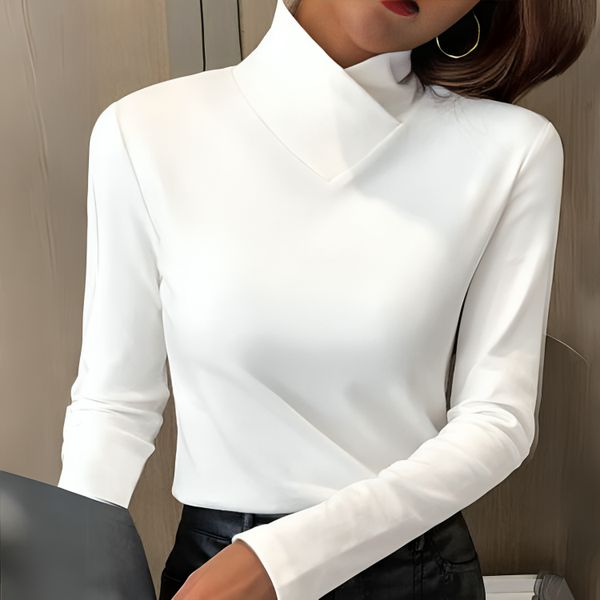 Liora - Chic T-shirt med rullekrave