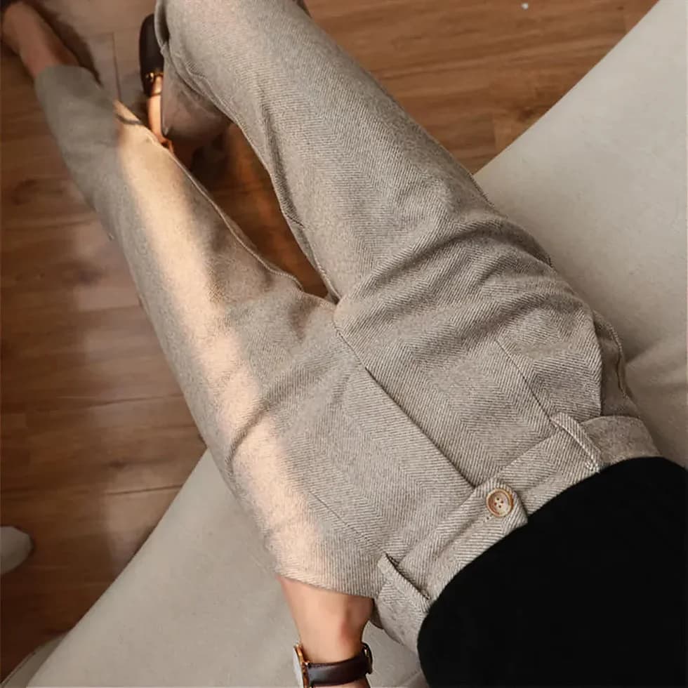 Lennart - Skarp Moderne Elegance