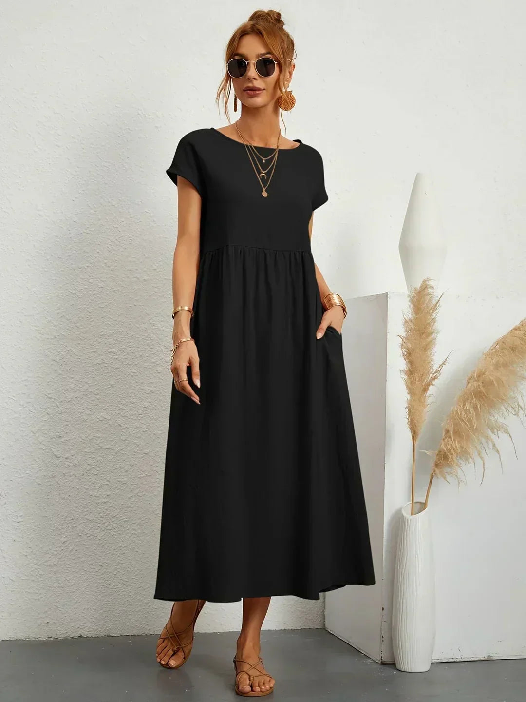 Gabriela - Enkel og Sofistikeret Elegance