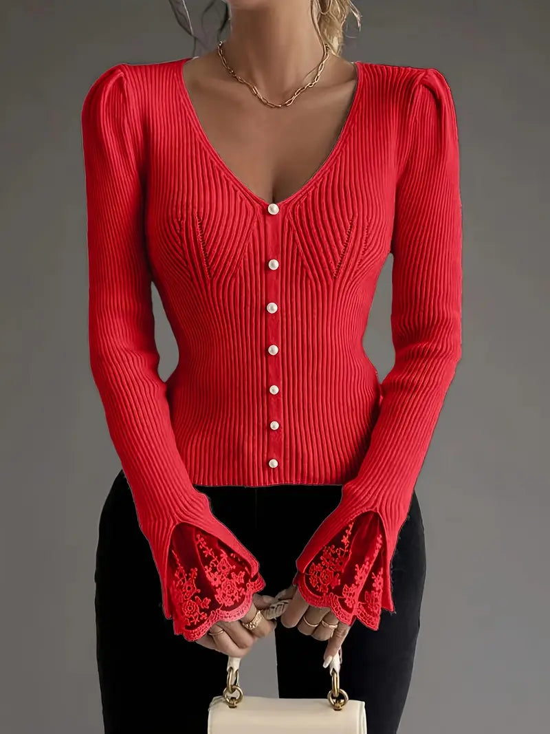 Elena - Chic strikbluse med blonde
