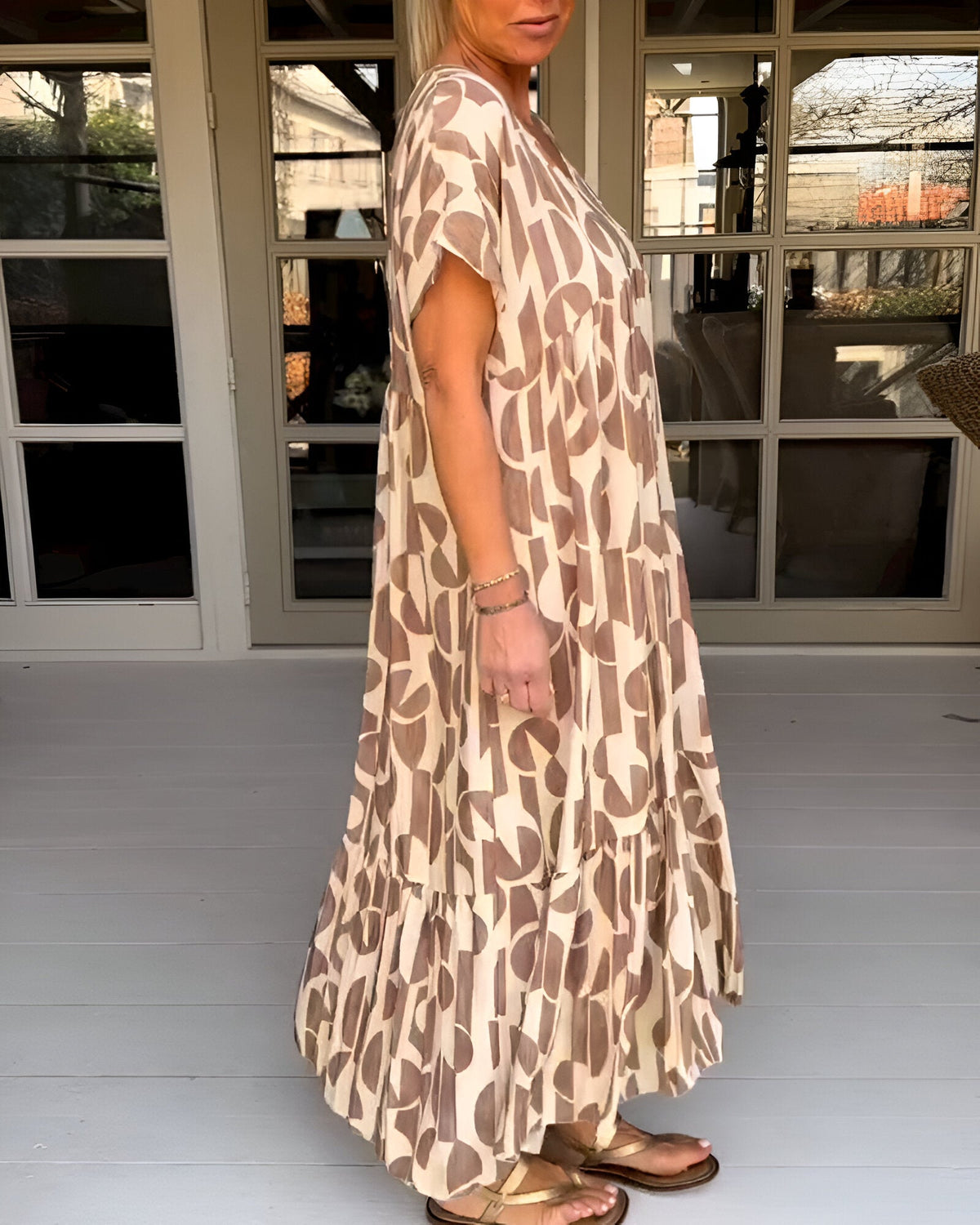 Felicia - Let kjole med V-hals