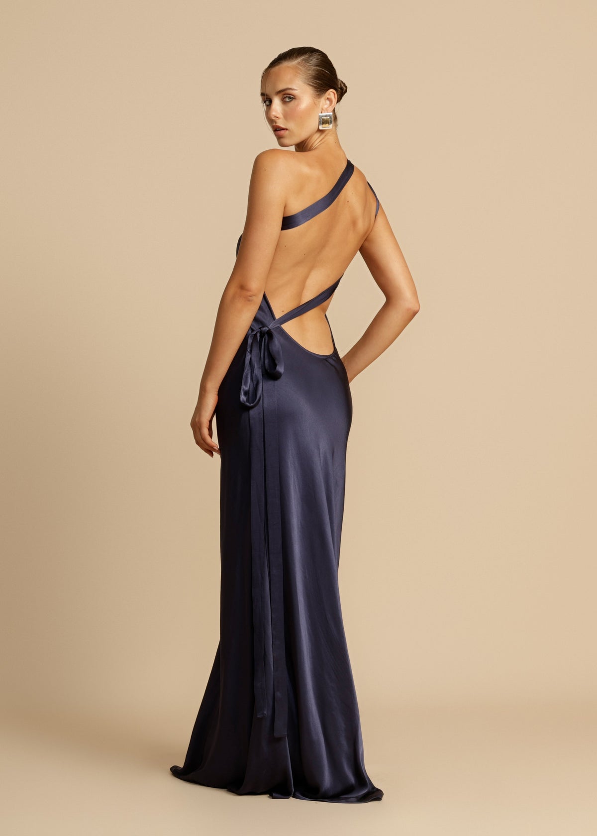 Muriel - Elegant lang kjole