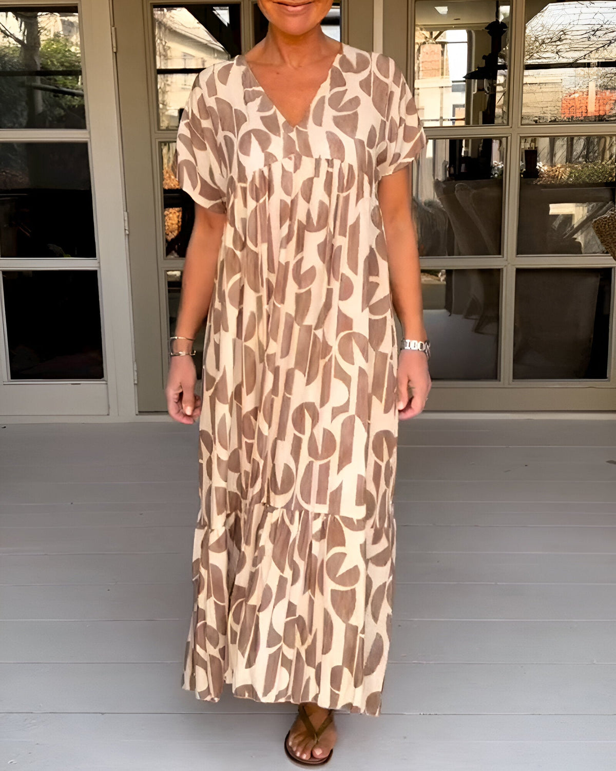 Felicia - Let kjole med V-hals