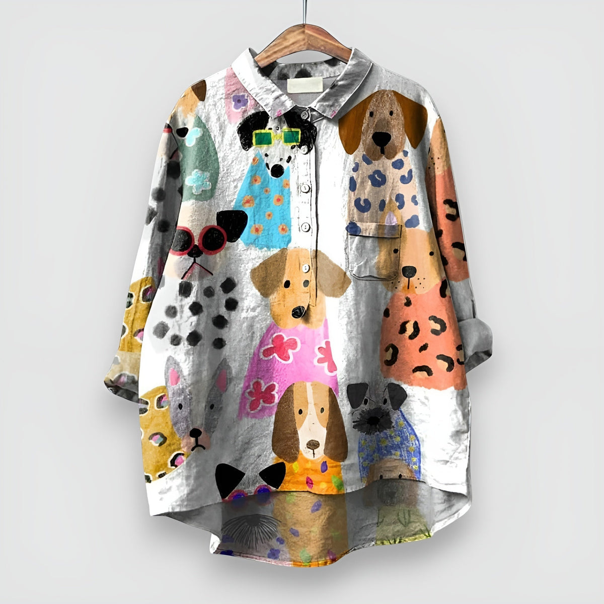 Kathrin - Bluse til kvinder med hundeprint