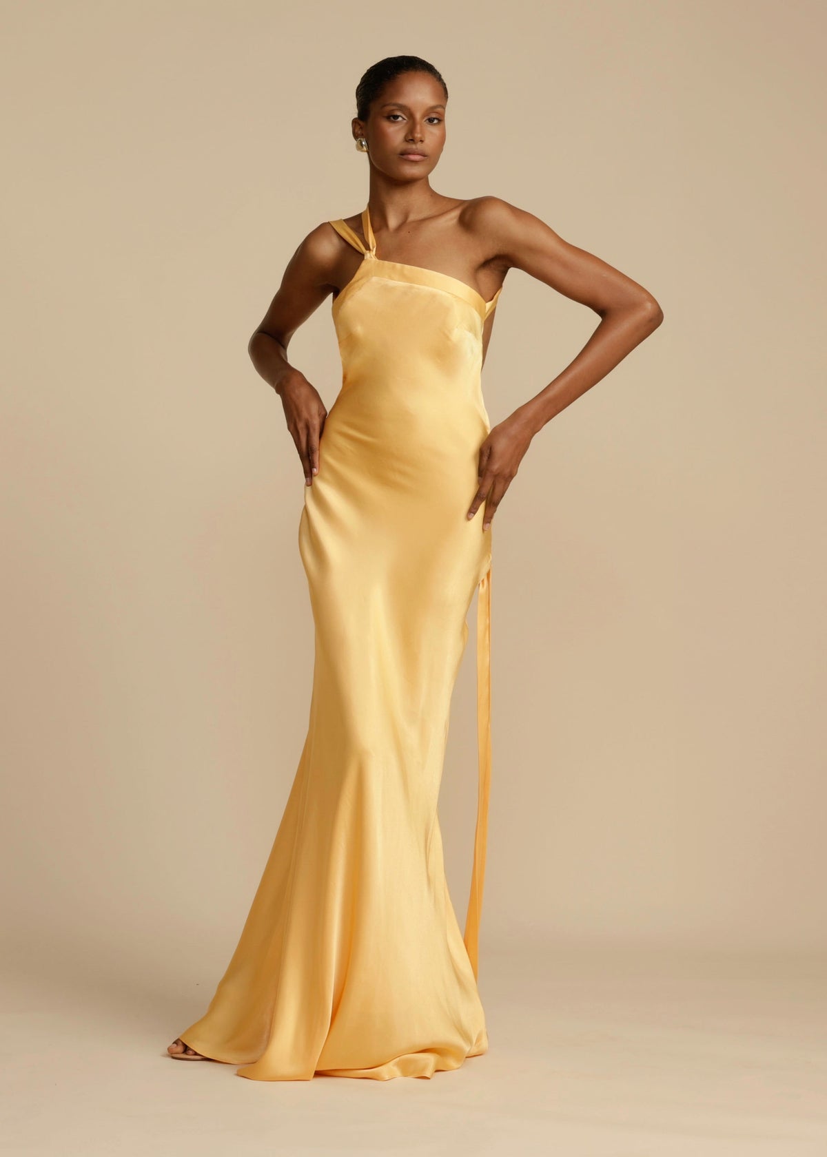 Muriel - Elegant lang kjole