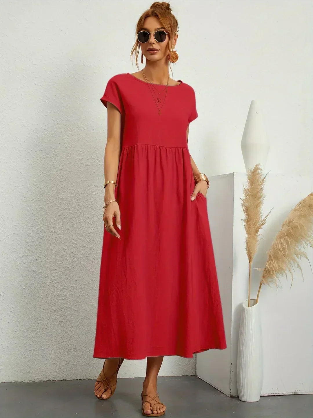Gabriela - Enkel og Sofistikeret Elegance