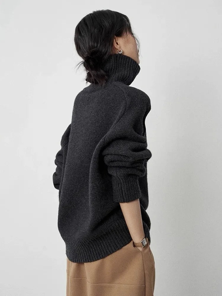 Thessara - Elegant cashmere-sweater