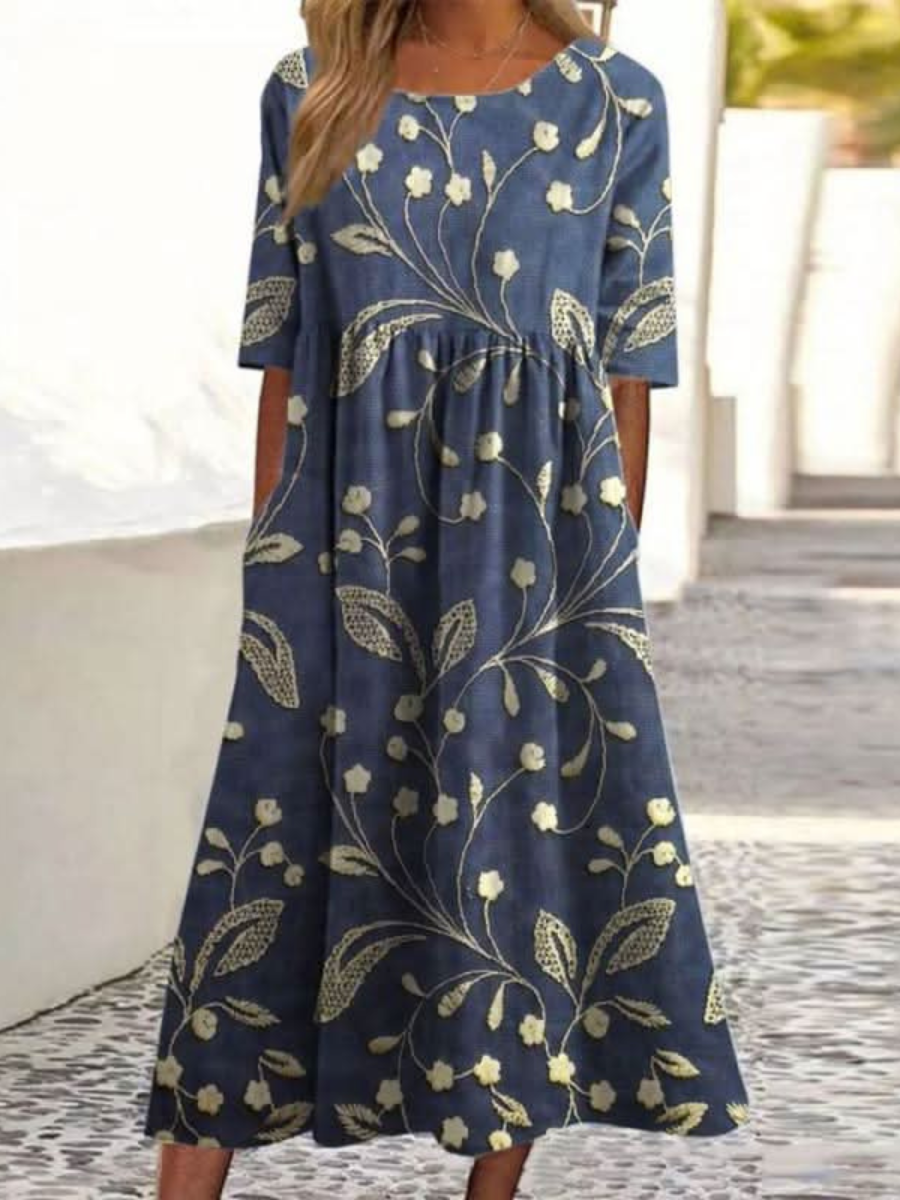 Laarni - Broderet afslappet elegance