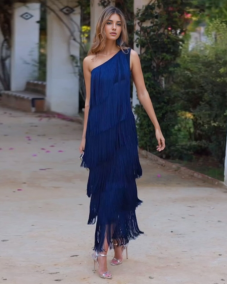 Priscilla - Elegant romantisk kjole