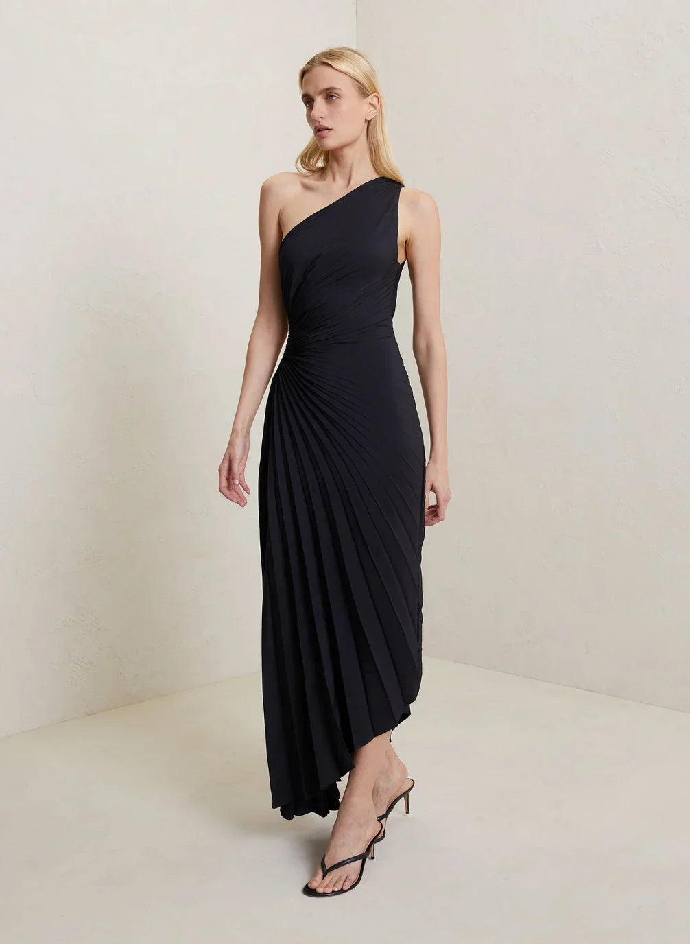 Rachel - Elegant lang kjole