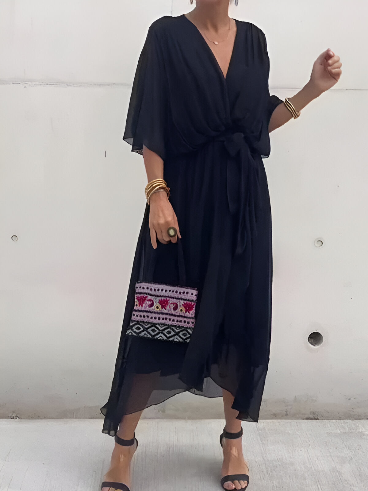Monica - Elegant flydende kjole