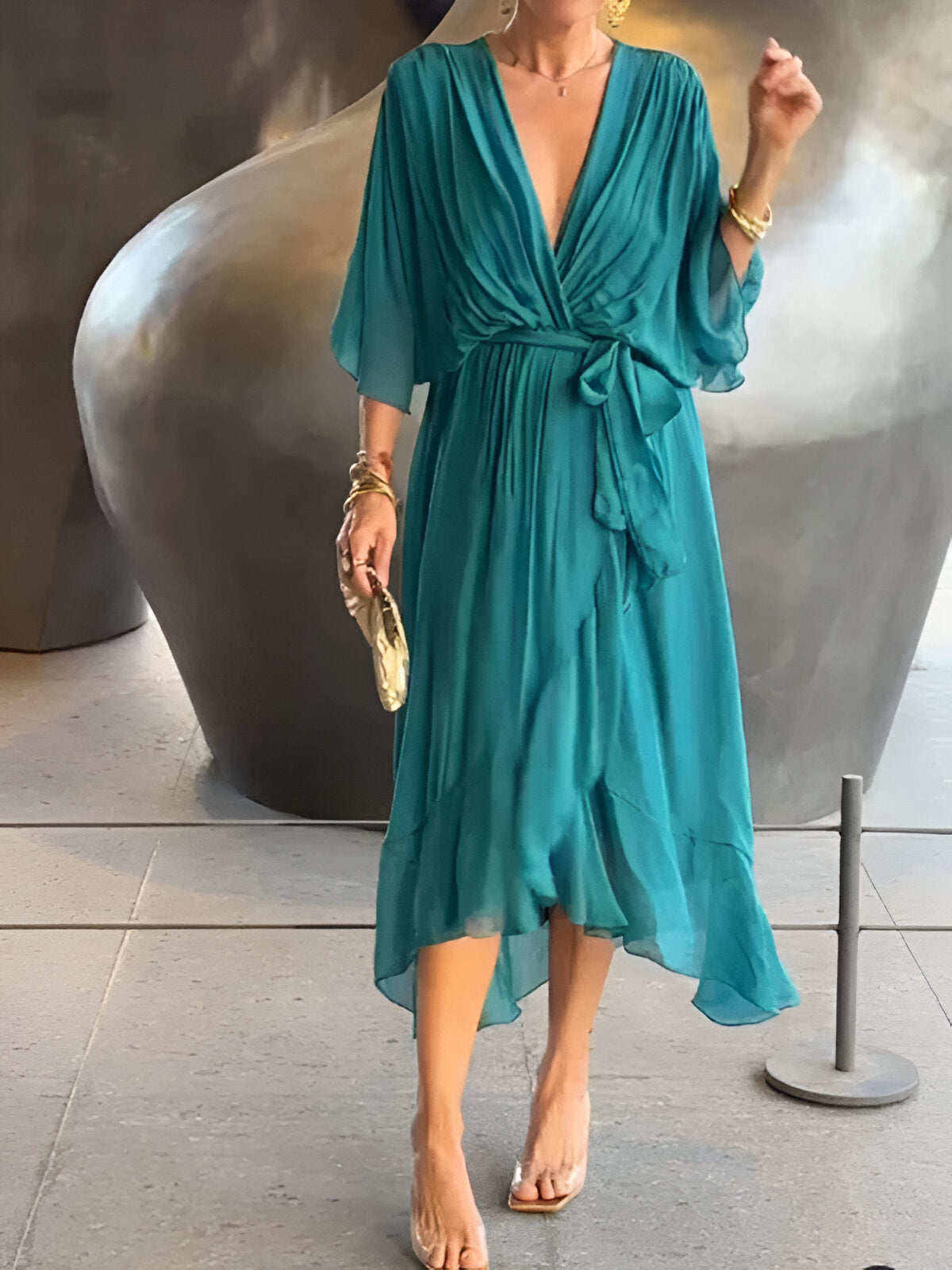 Monica - Elegant flydende kjole